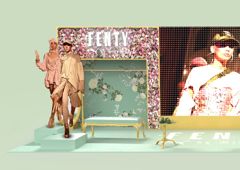 Puma x Fenty : Quand Marie-Antoinette rencontre Rihanna - Stand chez Citadium Paris - Vue de face, détail gauche