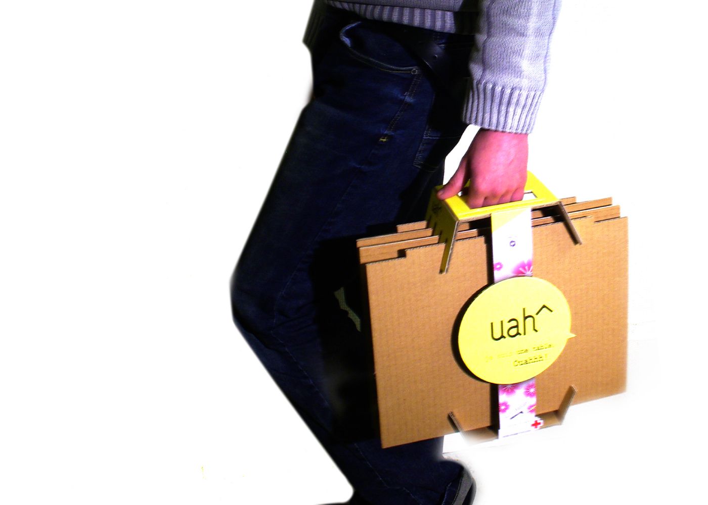 Uah^ × Wasara : Un packaging Kit Hanami facile à porter