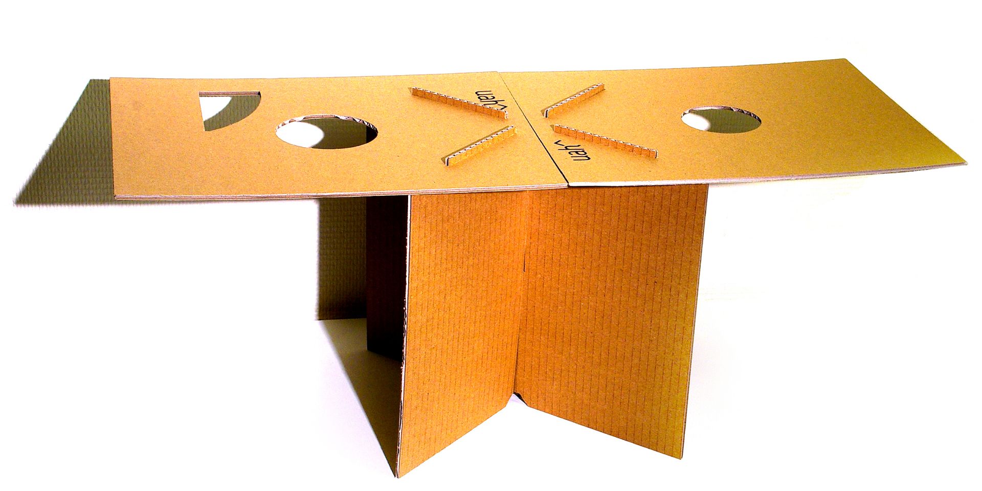 Uah^ × Wasara : Un packaging Kit Hanami Vue dépliée